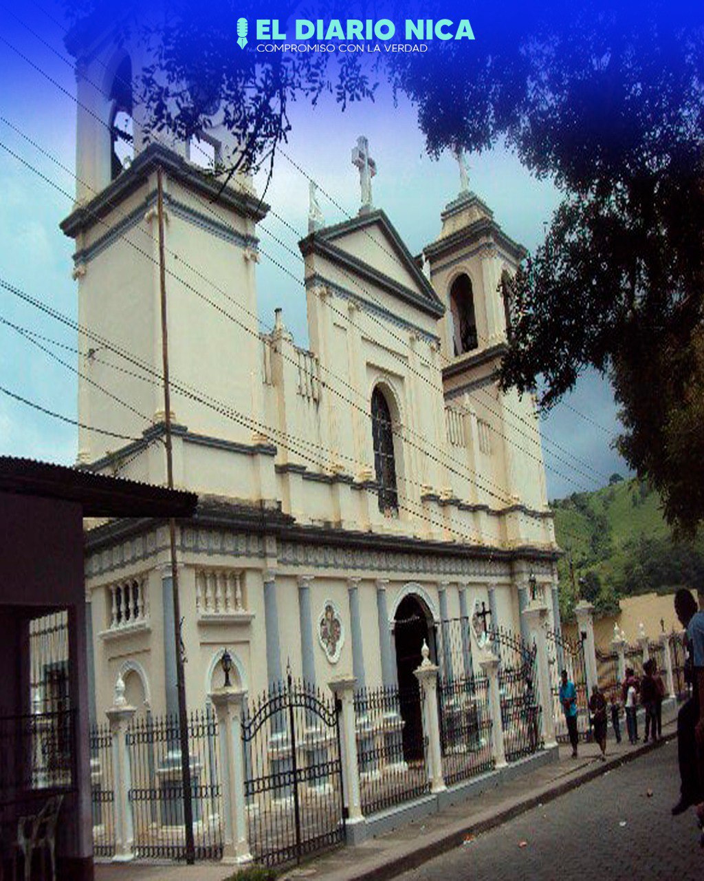 Parroquia San Rafael en la ciudad de las Brumas