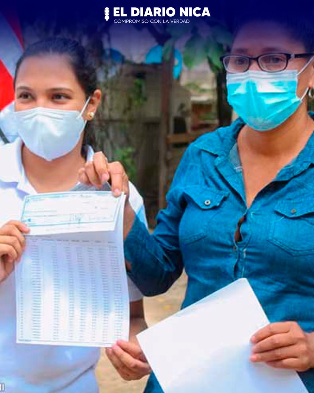 Mujeres beneficiadas con créditos justos