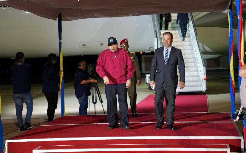 Daniel Ortega llega a Venezuela para participar en la XXIII Cumbre del ALBA-TCP