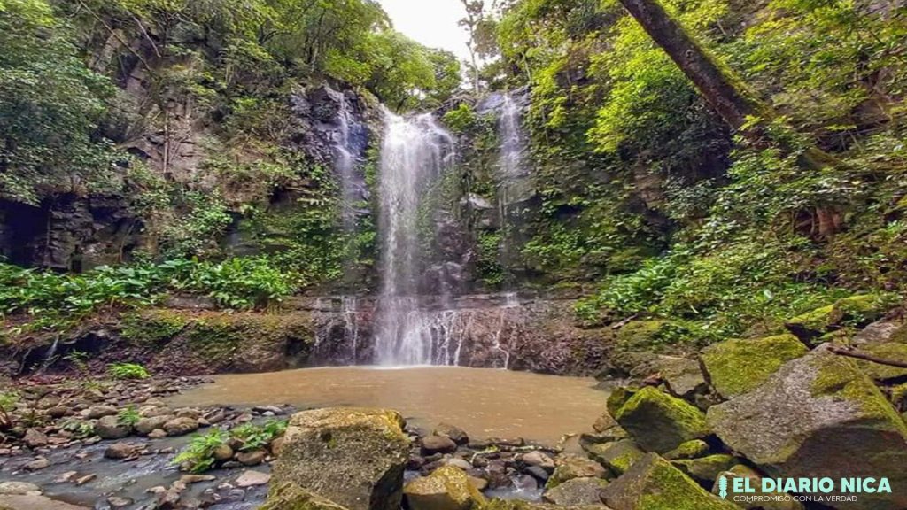 Cascada El Caracol