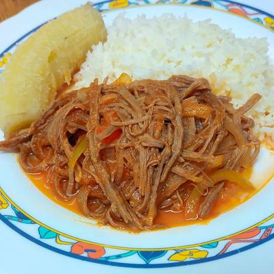 Carne Desmenuzada Platillo Tradicional Nicaragüense