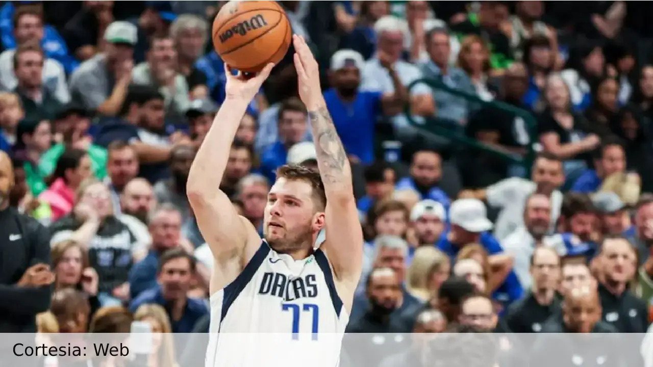 Luka Doncic brilla con 32 puntos en 31 minutos, 25 en el primer tiempo