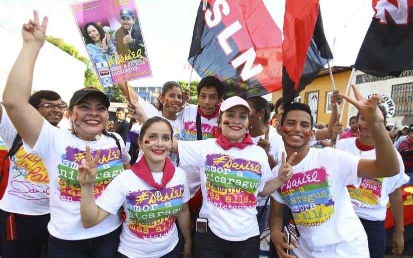 15 de mayo como Día Nacional de la Juventud