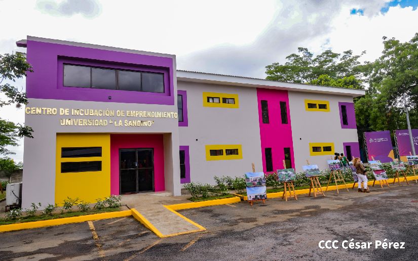 Primera etapa del Centro de Incubación de Emprendimiento Universidad