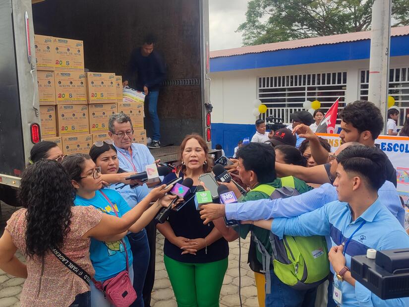 Segunda entrega de Merienda Escolar en colegios de Managua