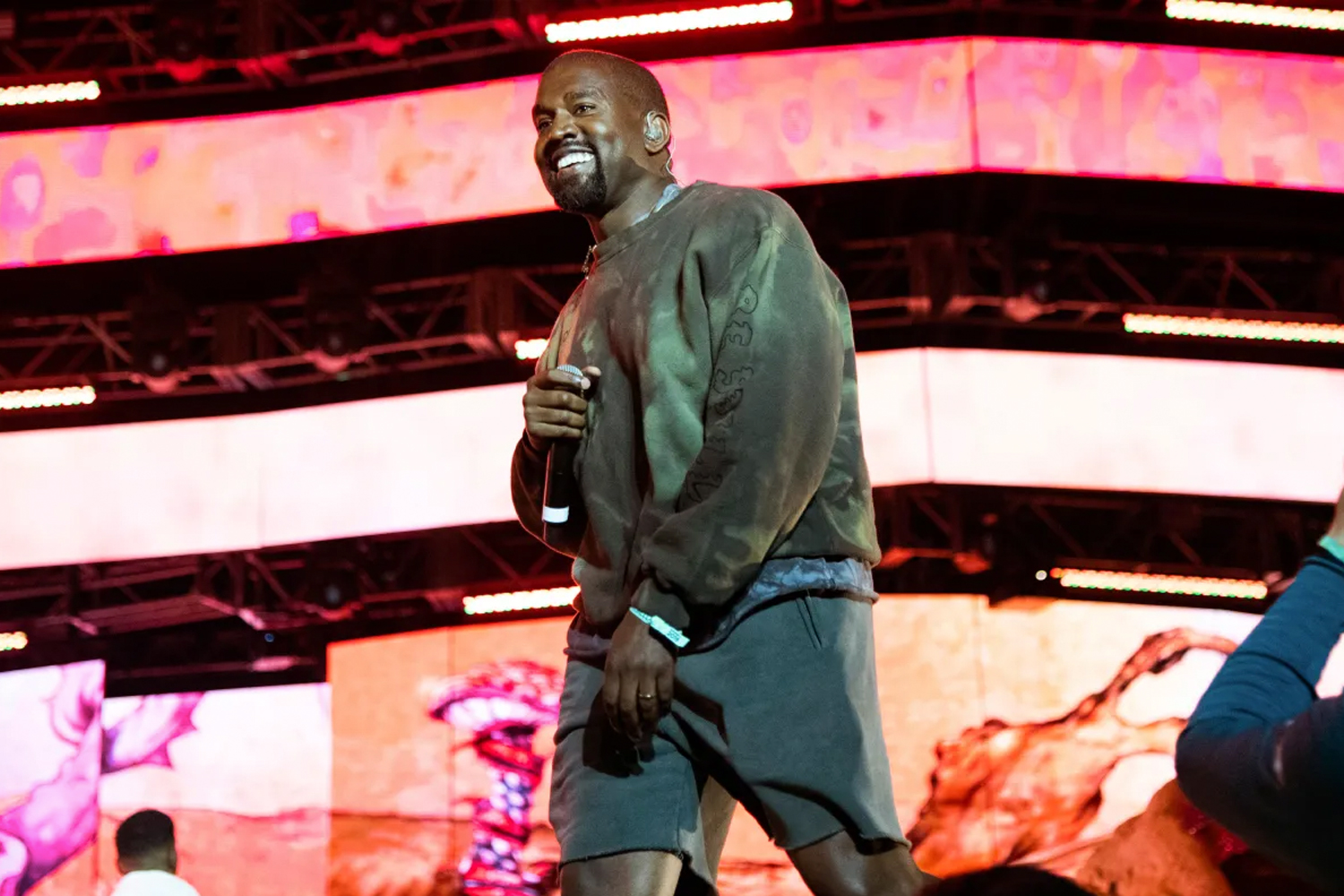 Cancelan concierto de Kanye West en Corea del Sur