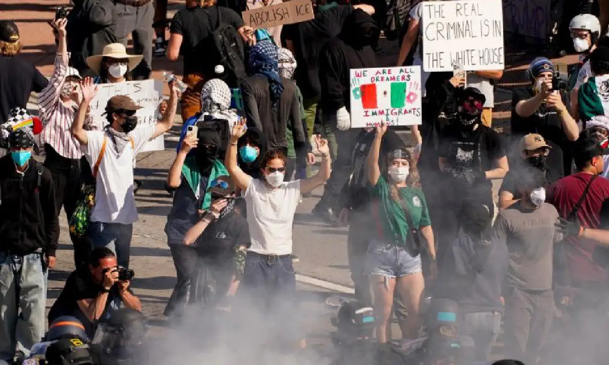 Trump califica de animales y enemigos a los manifestantes
