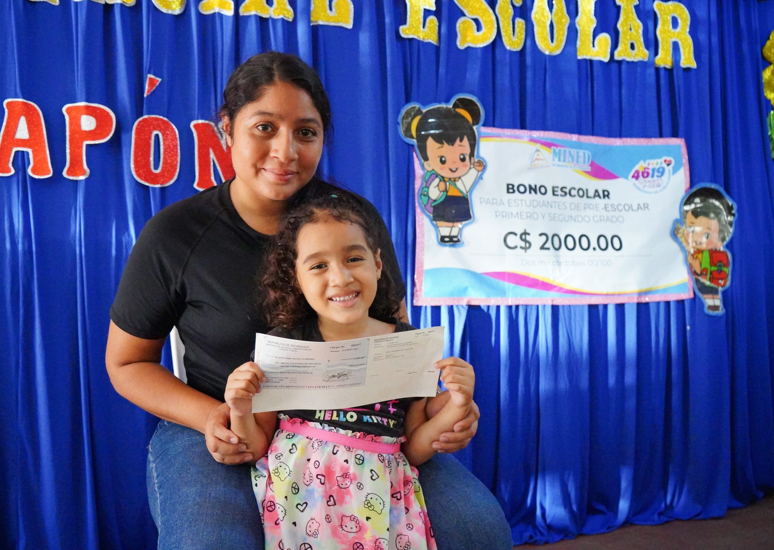 Gobierno anuncia entrega del bono escolar 2026