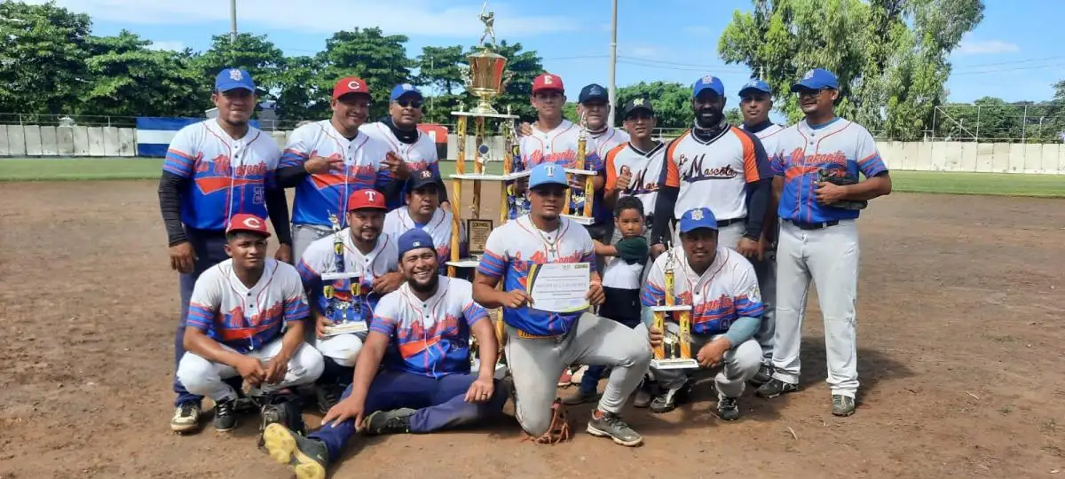 Hospital La Mascota campeón del VII Softbol
