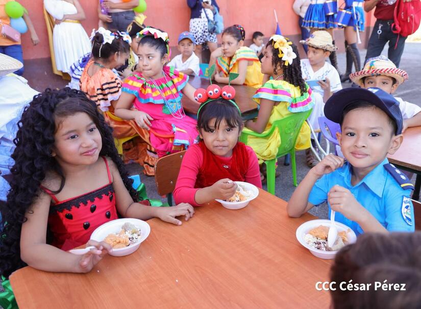 Inicia distribución de merienda escolar